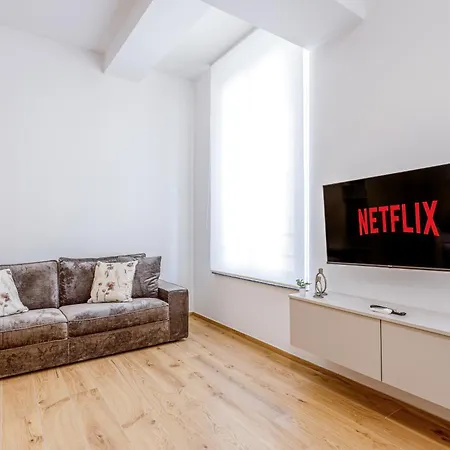 Mutina Domus - Comfort And Elegance In The Center Μόντενα