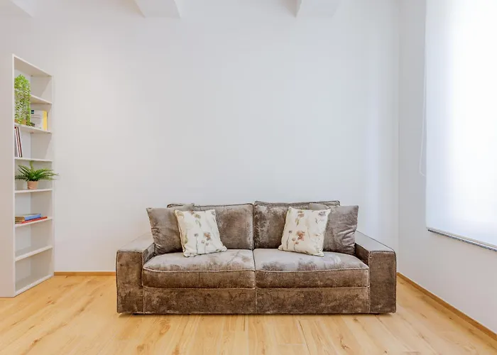 Mutina Domus - Comfort And Elegance In The Center Apartament