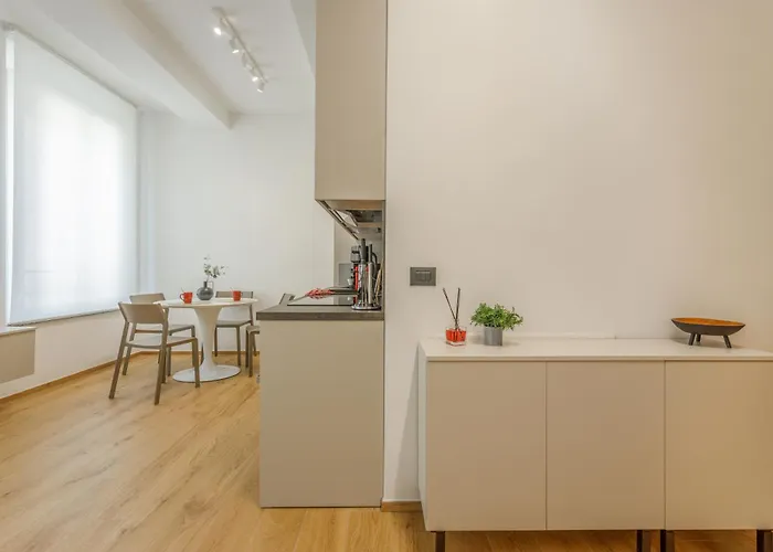 Mutina Domus - Comfort And Elegance In The Center Apartament