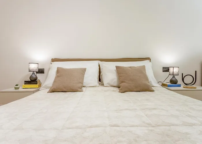 Apartament Mutina Domus - Comfort And Elegance In The Center *